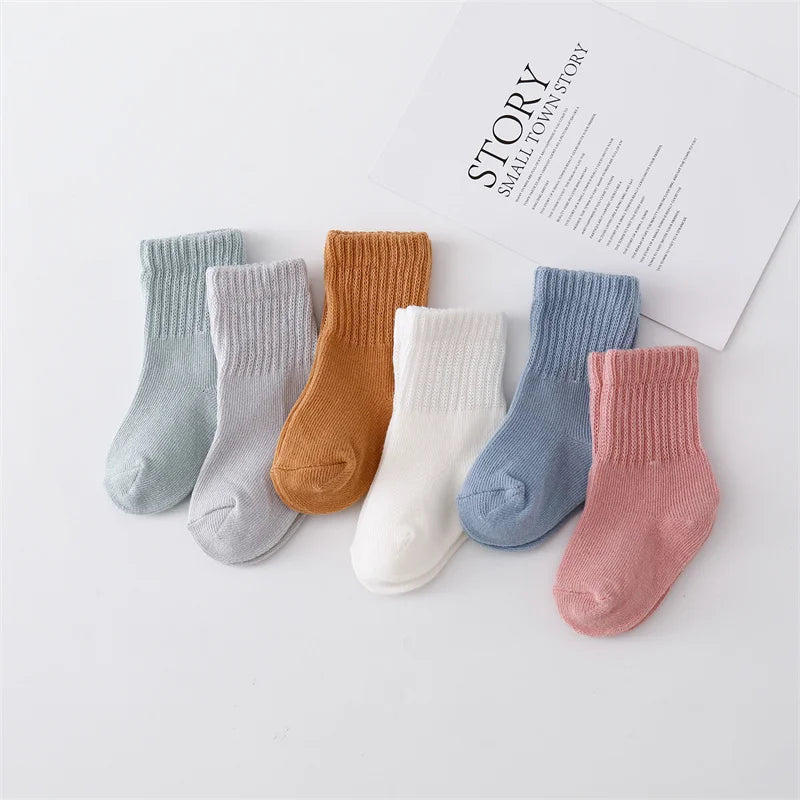 Newborn Solid Color Cotton Socks (6 Pairs)