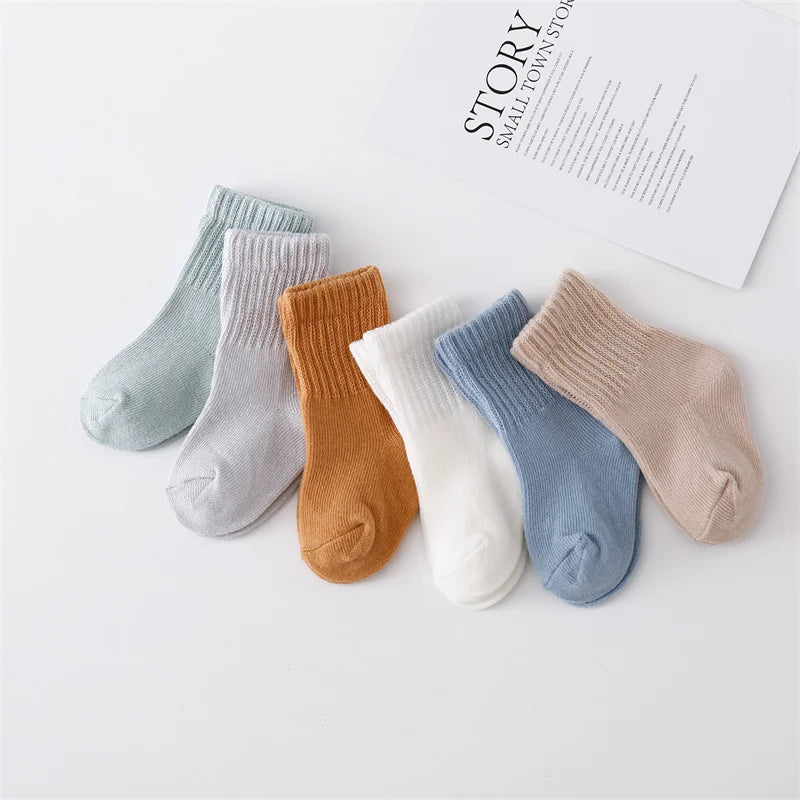 Newborn Solid Color Cotton Socks (6 Pairs)